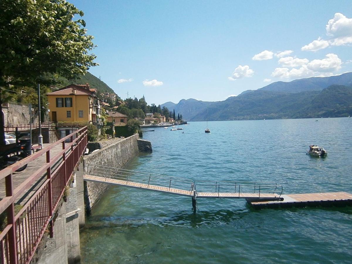 Casa In Riva Al Lago Varenna Exterior foto